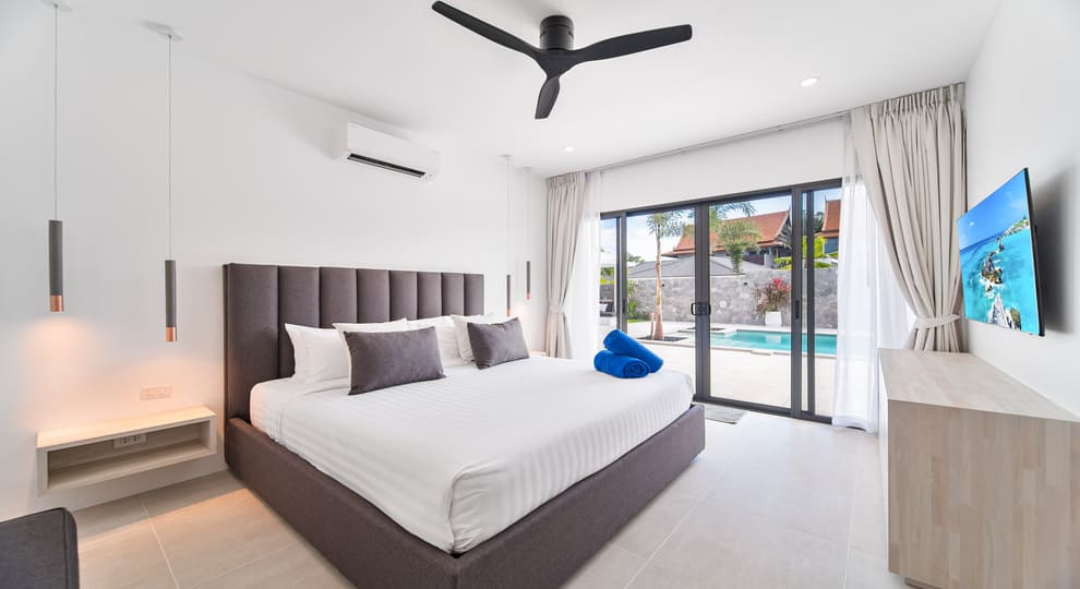 2 – Mo Real Estate villa markia bedroom3